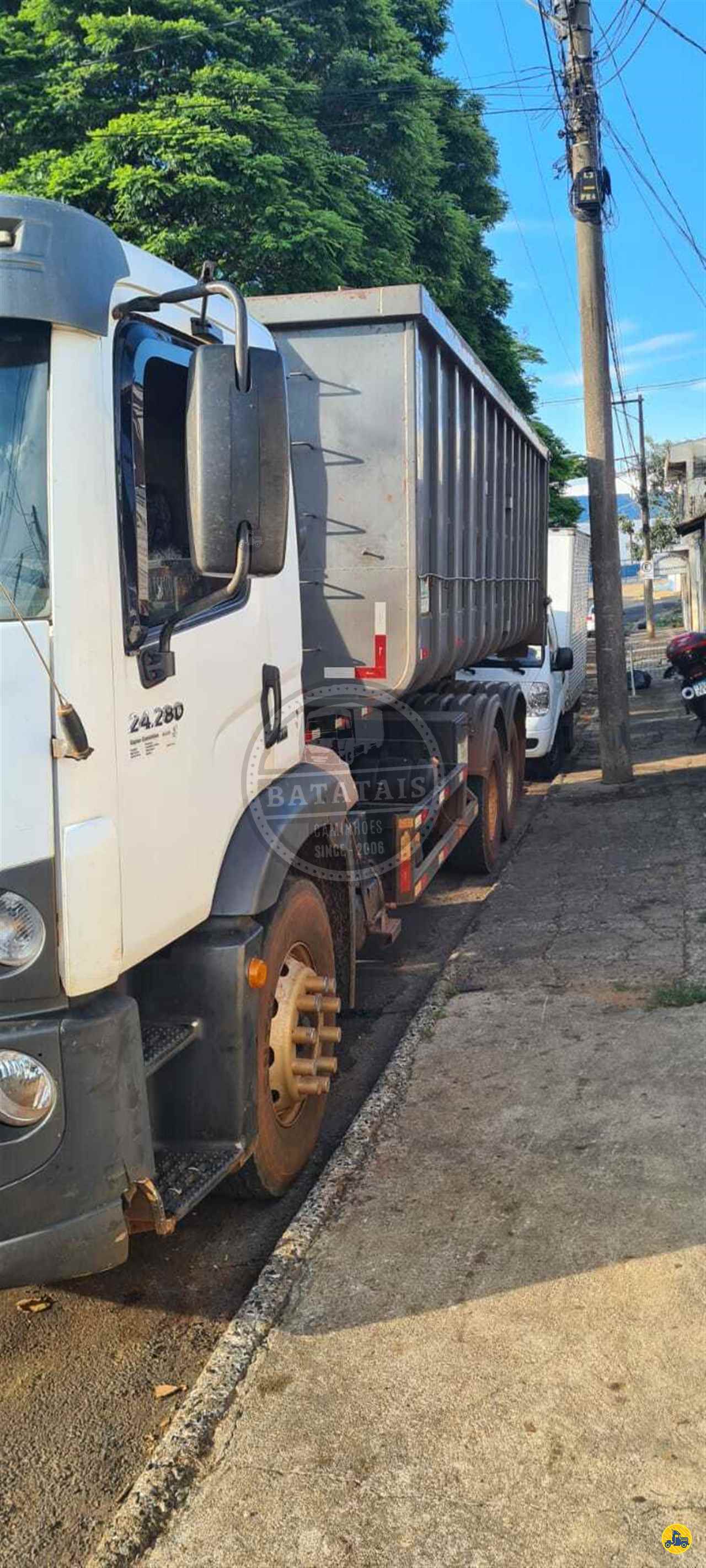 CAMINHAO VOLKSWAGEN VW 24280 Truck 6x2 Batatais Caminhões BATATAIS SÃO PAULO SP